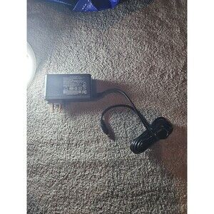 Medela 9V 2A AC Adapter MSS-V2000WR090-024E0-US Pump In Style